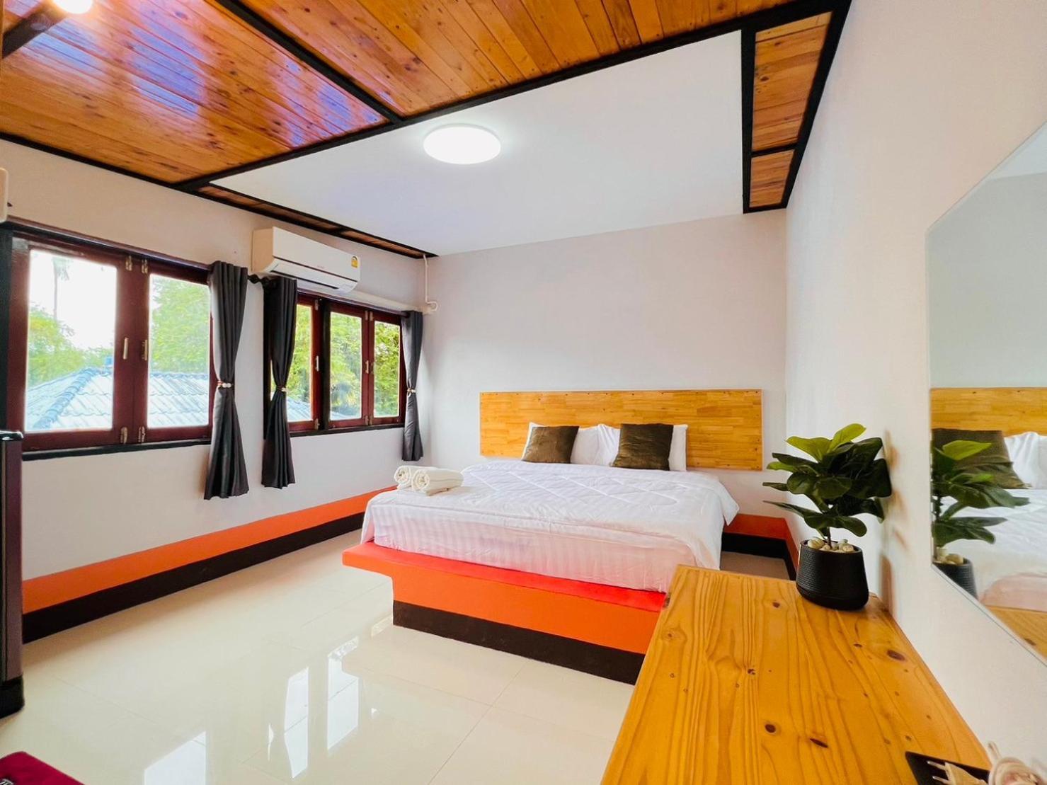 Mookboonchu Guesthouse ,Kohmook Trang Koh Mook Exteriör bild
