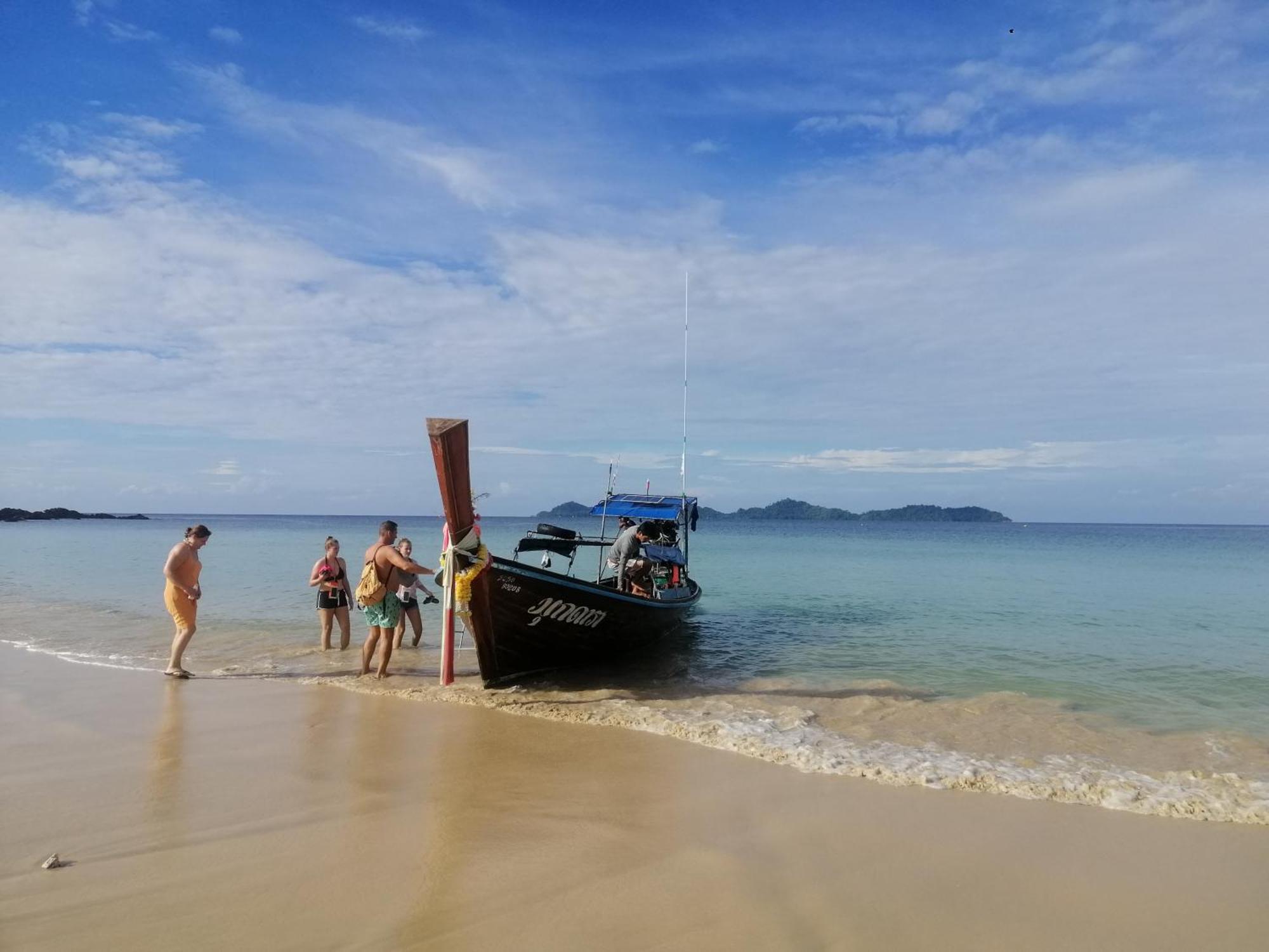 Mookboonchu Guesthouse ,Kohmook Trang Koh Mook Exteriör bild