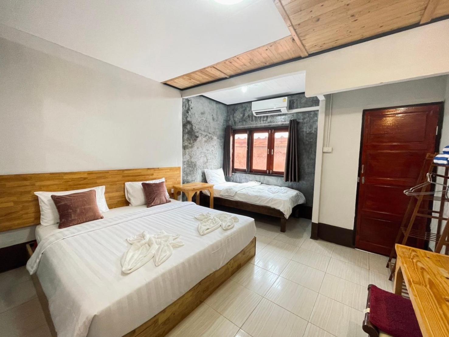 Mookboonchu Guesthouse ,Kohmook Trang Koh Mook Exteriör bild