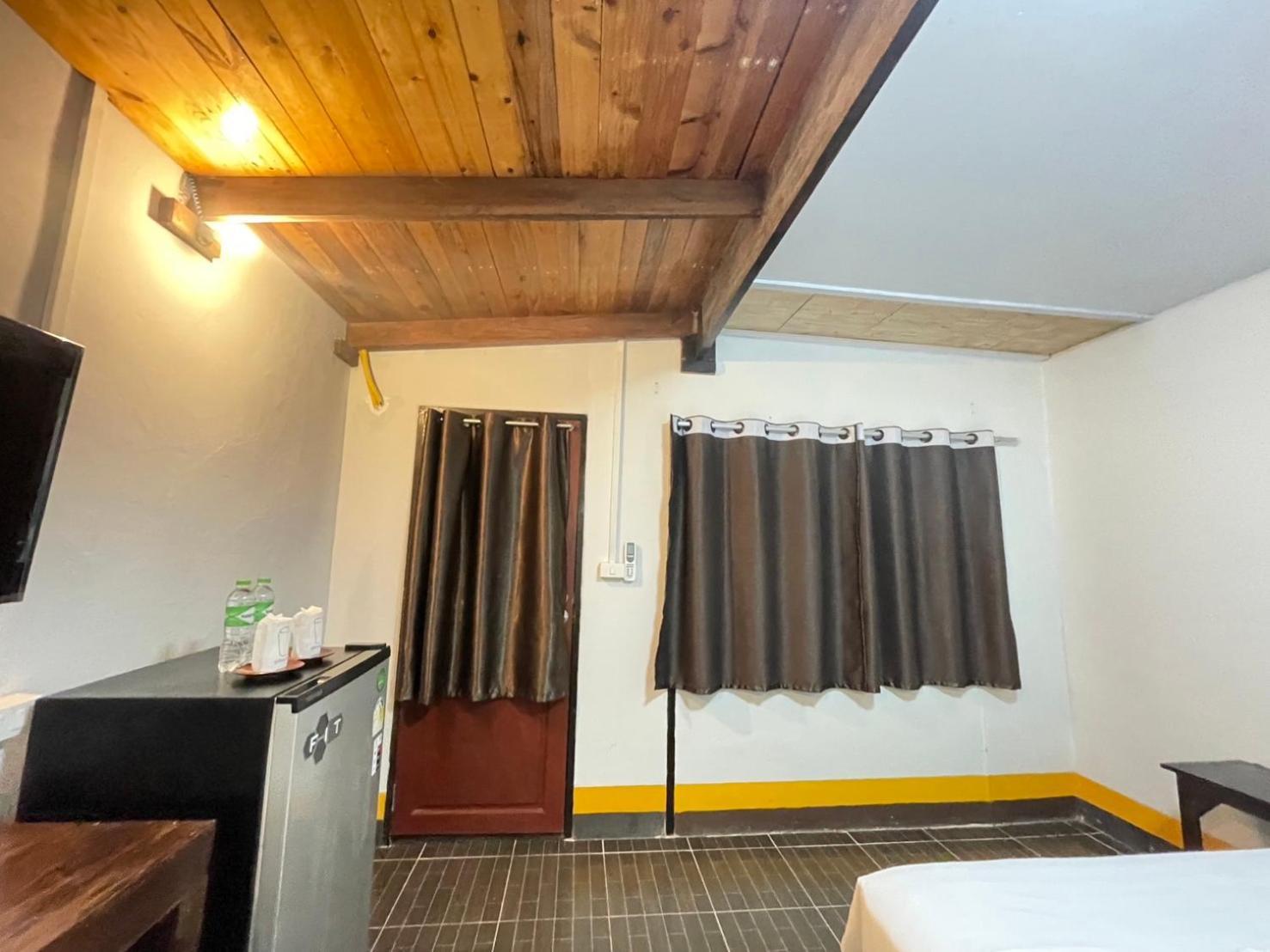 Mookboonchu Guesthouse ,Kohmook Trang Koh Mook Exteriör bild