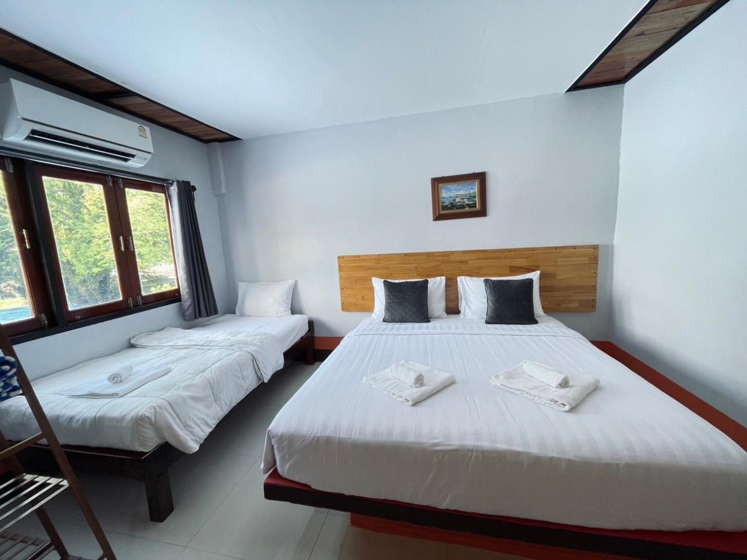 Mookboonchu Guesthouse ,Kohmook Trang Koh Mook Exteriör bild