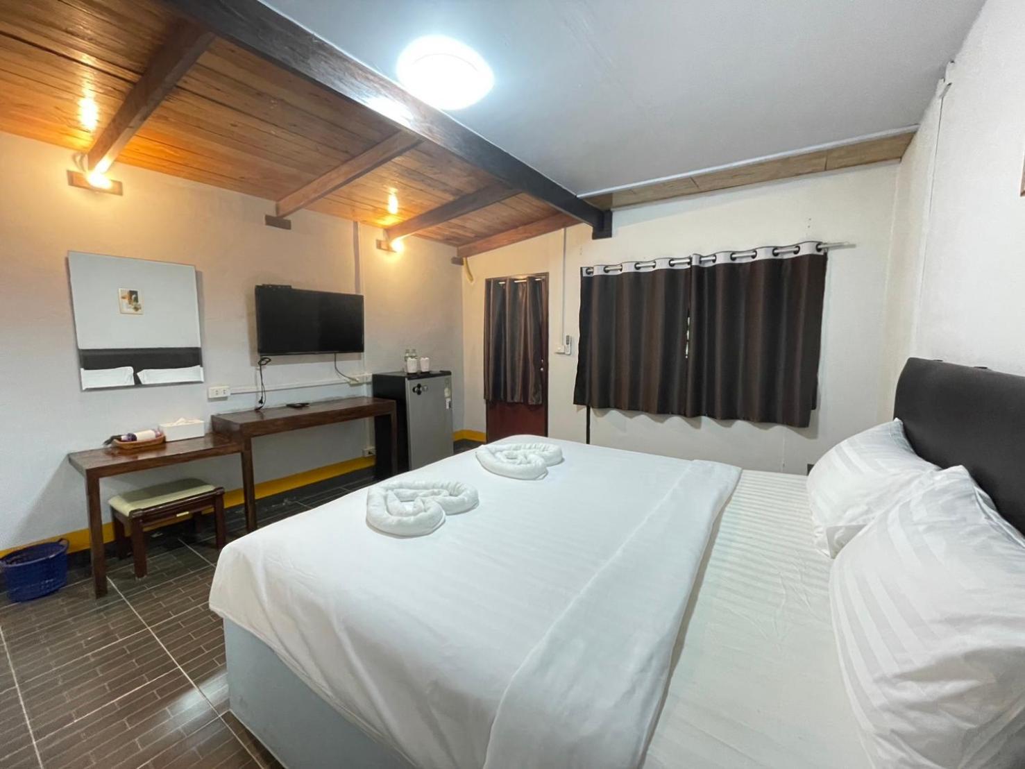Mookboonchu Guesthouse ,Kohmook Trang Koh Mook Exteriör bild