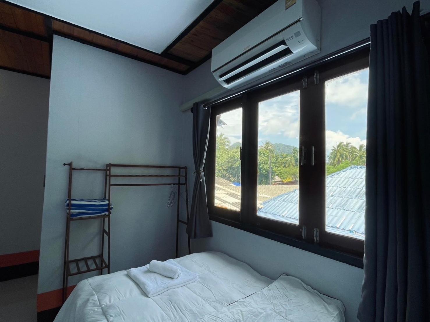 Mookboonchu Guesthouse ,Kohmook Trang Koh Mook Exteriör bild