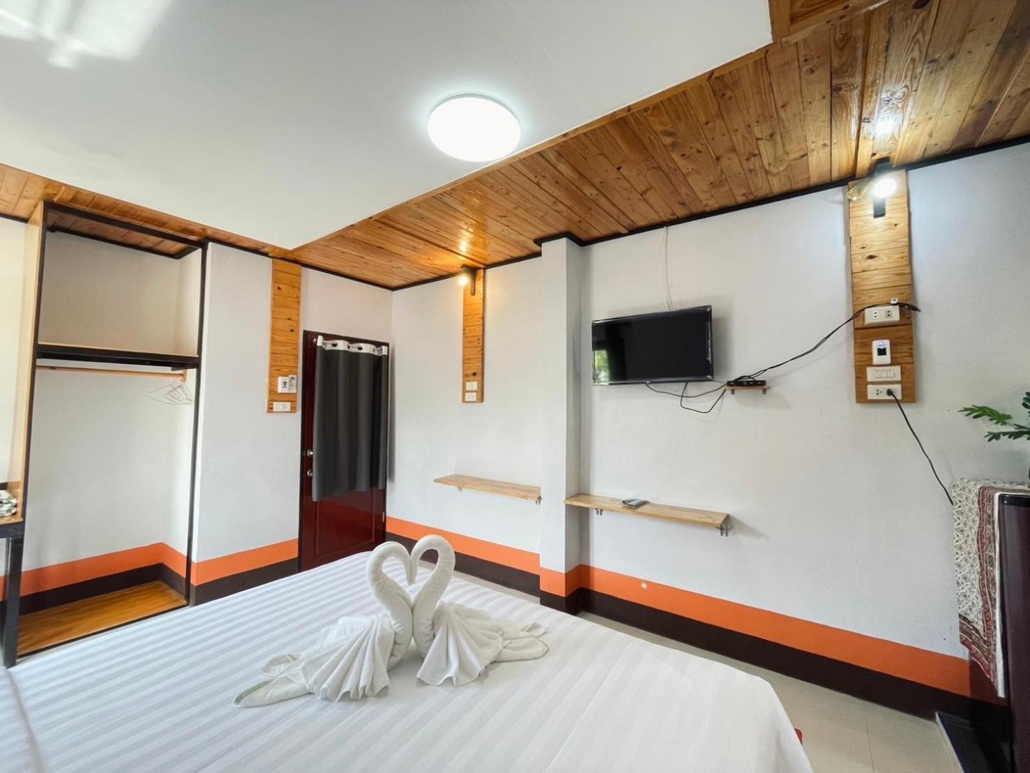 Mookboonchu Guesthouse ,Kohmook Trang Koh Mook Exteriör bild